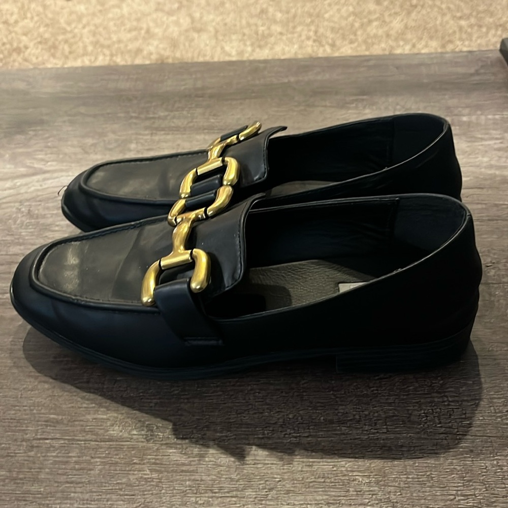 Mia Women’s Dress Shoe